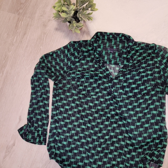 Black/Green Sheer Patterned Blouse (Gap, Large) - Picture 4 of 8